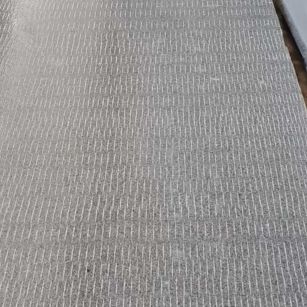 延安 芝麻灰花岗岩斧剁面，刀斩面