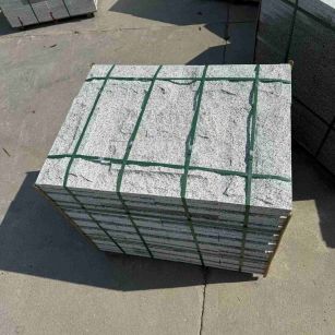 延安 白麻花岗岩石材自然面蘑菇石成品