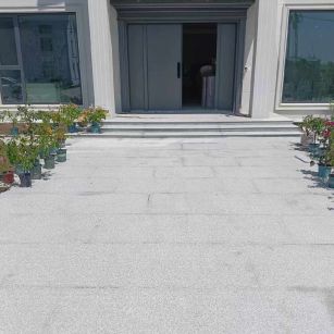 延安 芝麻白花岗岩地铺石地面铺装