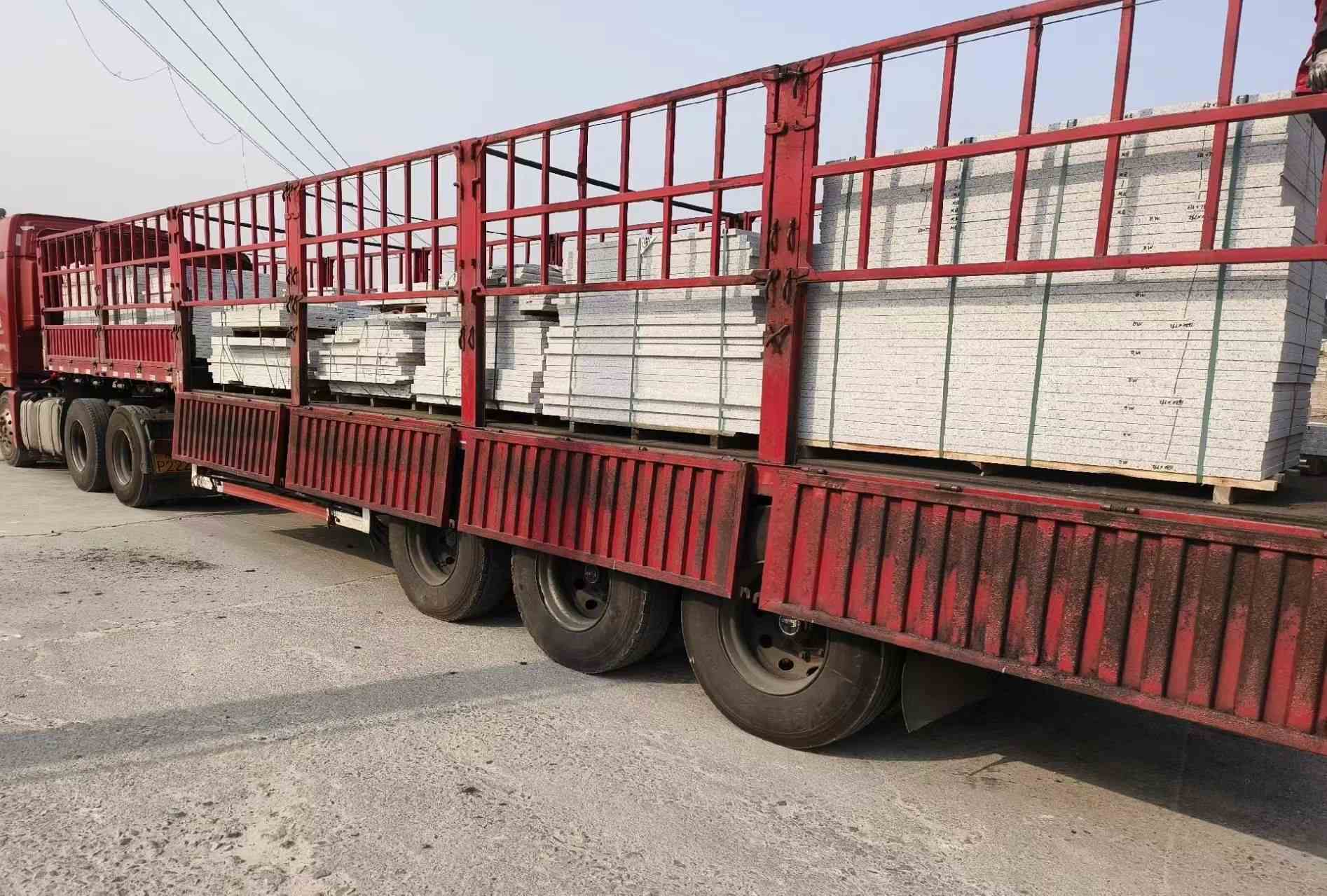 延安 白麻荔枝面外墙干挂，工厂装车日常