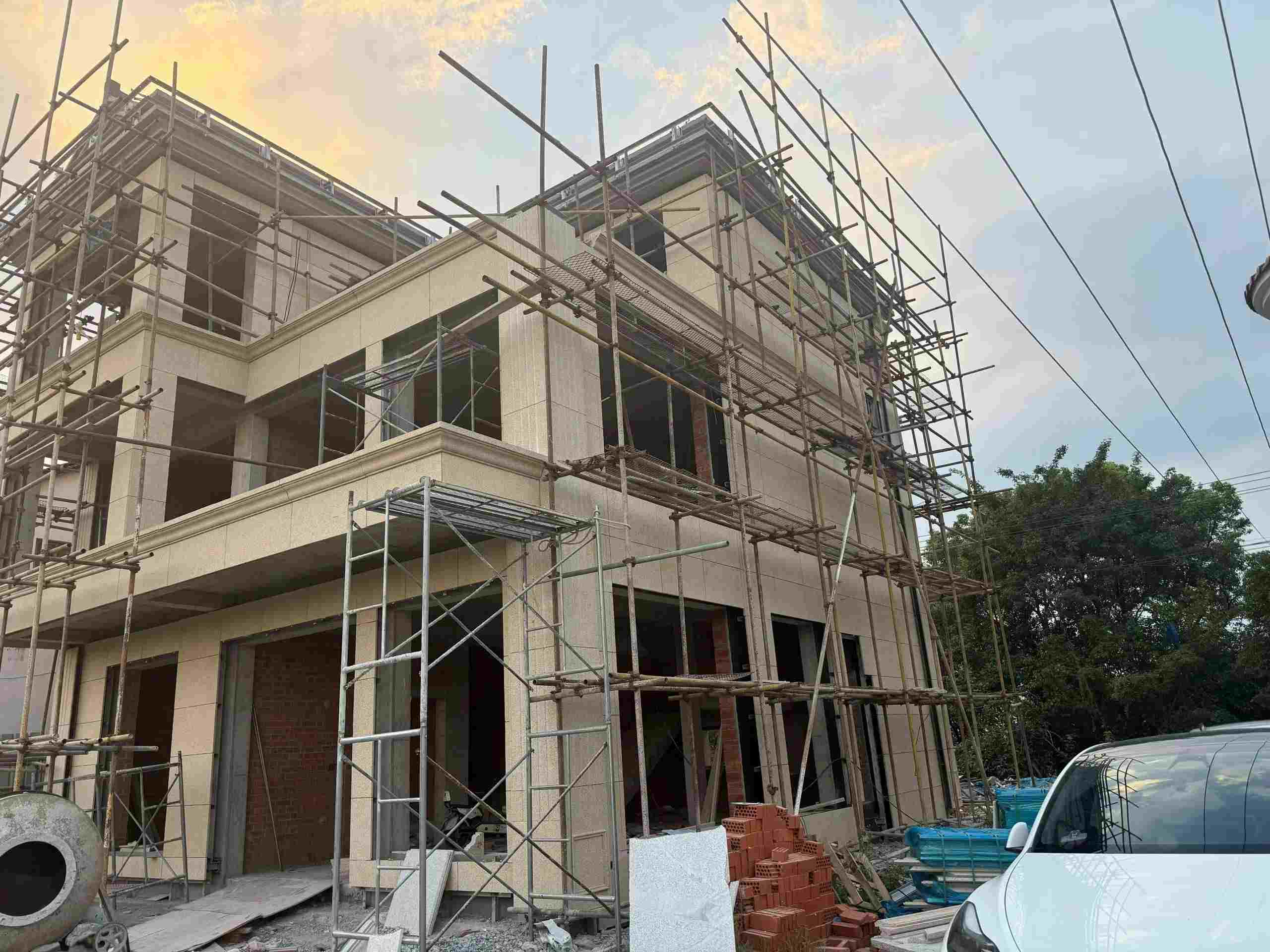 延安 黄金麻荔枝面花岗岩外墙干挂