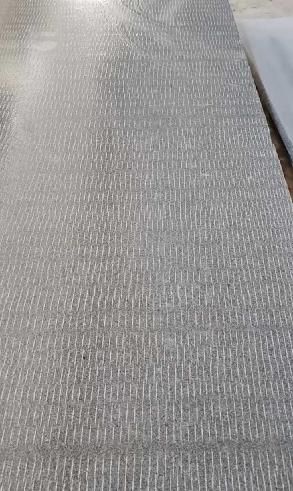 延安 芝麻灰花岗岩斧剁面，刀斩面