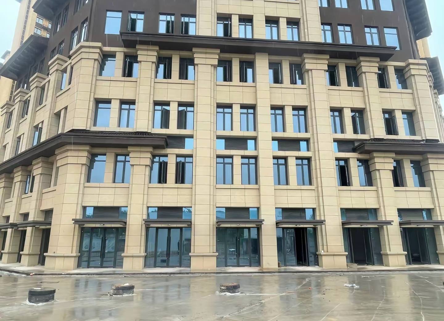 延安 黄金麻花岗岩荔枝面小区外墙干挂