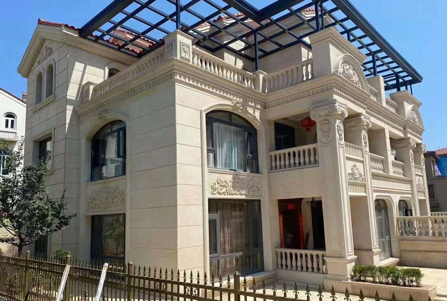 延安 黄金麻花岗岩荔枝面别墅外墙干挂