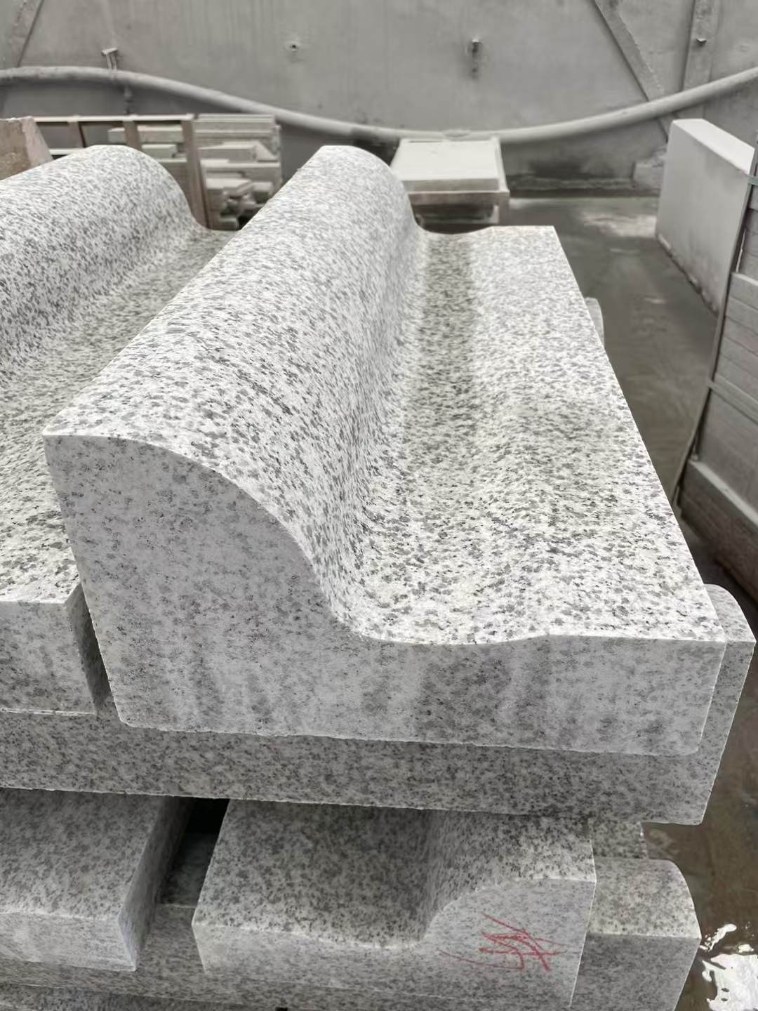 延安 白麻花岗岩S型路沿石，路侧石，马路牙子等