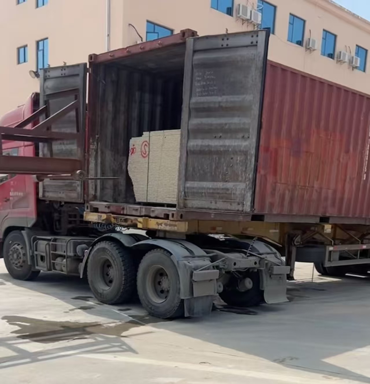 延安 黄金麻荔枝面毛板