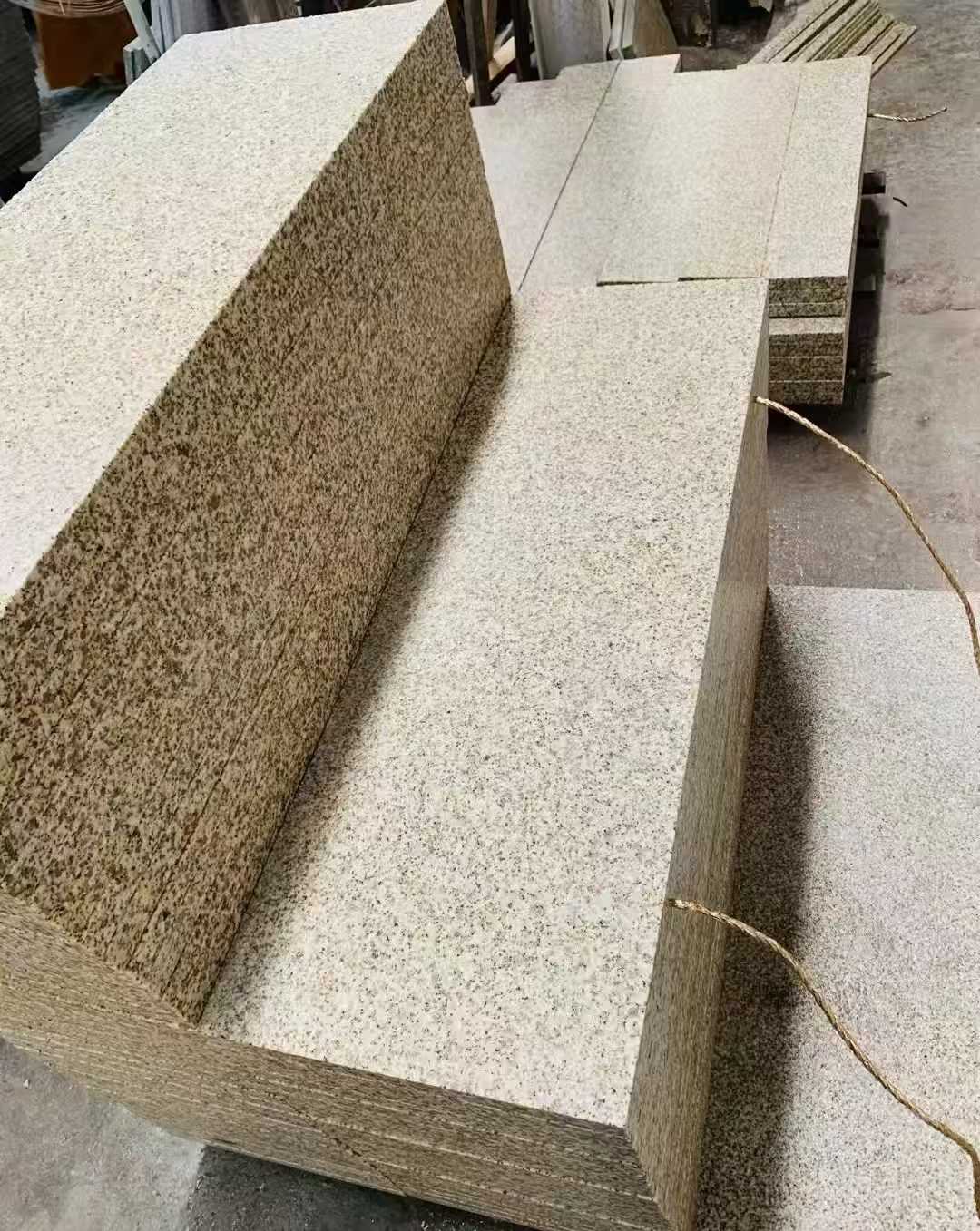 延安 黄金麻荔枝面外墙干挂成品