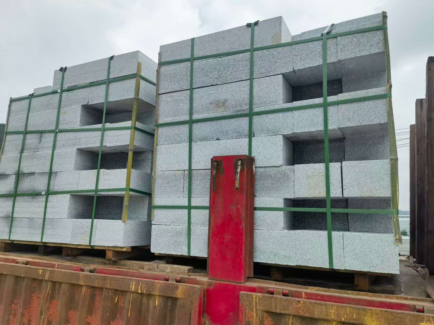 延安 芝麻白花岗岩路沿石，平石，路侧石，马路牙子，路缘石，立缘石，平缘石等