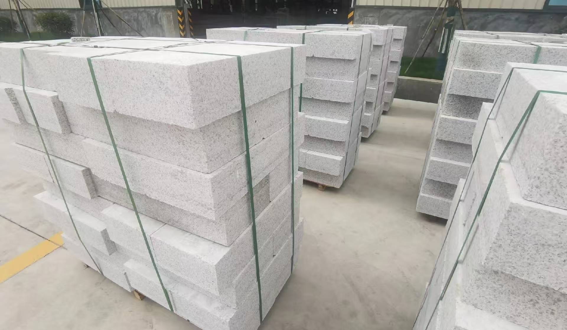 延安 白麻花岗岩路沿石，立缘石，平缘石，路牙石，道牙石，马路牙子等